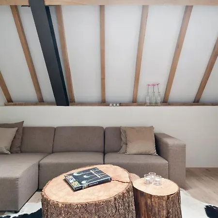 Cour 8 Lofts-2
